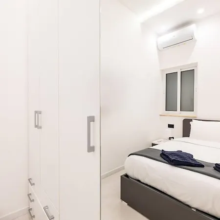 Modern Designapartment In Location مسيدا