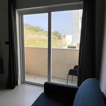 Modern Designapartment In Location *